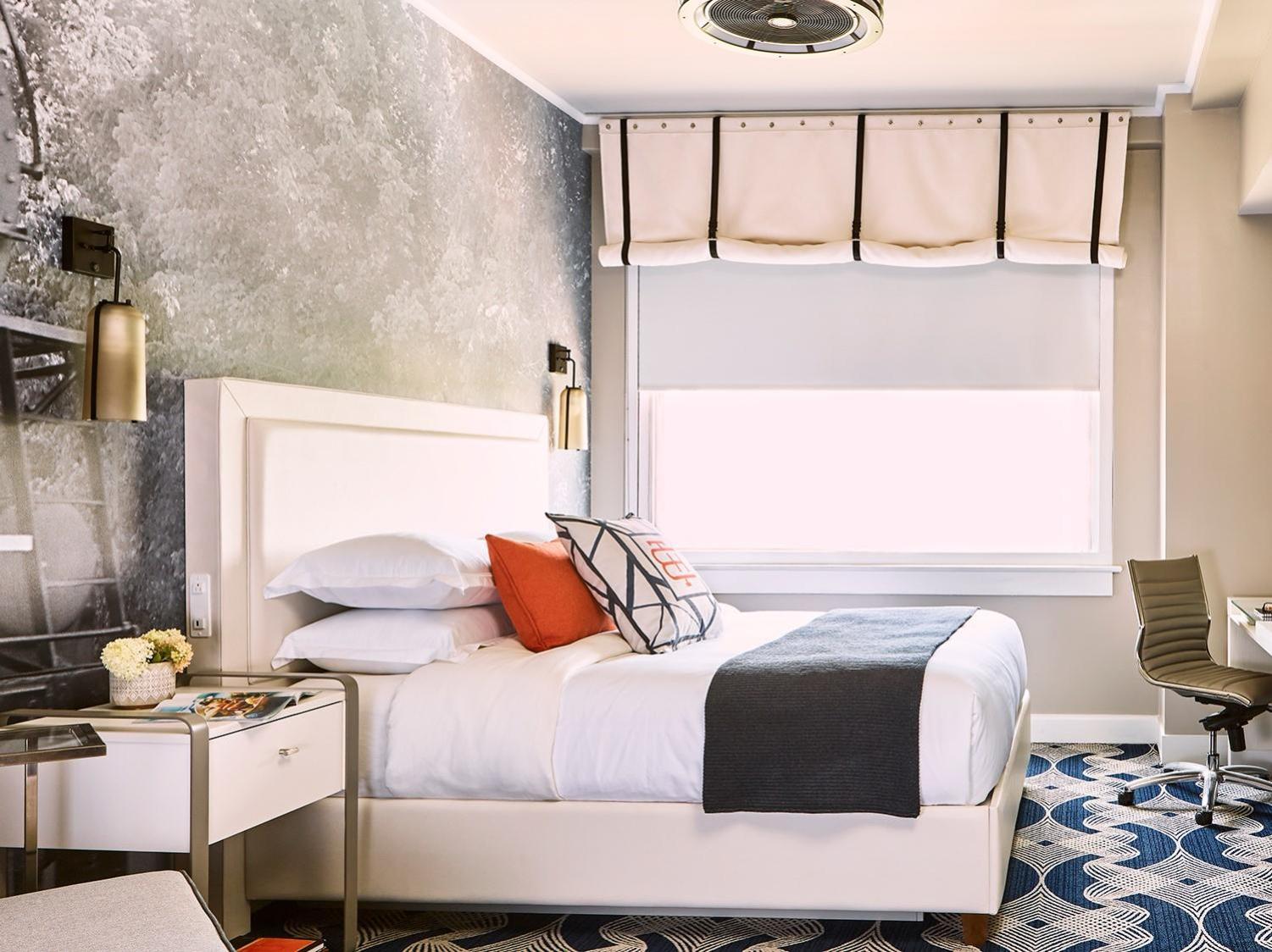 The Bristol Hotel Room photo